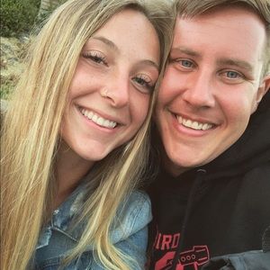 Meet your Posher, Monica